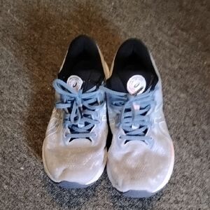 Men's Athletic Shoes in Gray by [Brand]